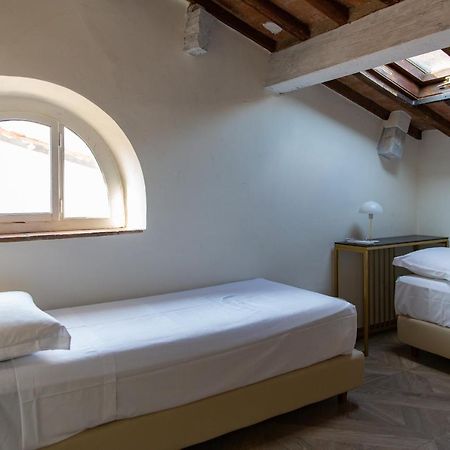 Large 2Br Apartment Near Piazza San Marco Φλωρεντία Εξωτερικό φωτογραφία