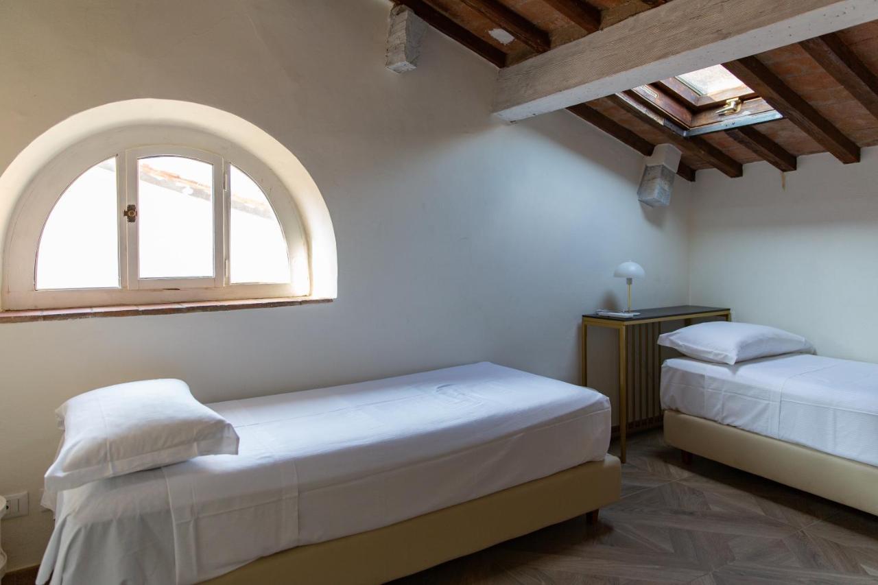 Large 2Br Apartment Near Piazza San Marco Φλωρεντία Εξωτερικό φωτογραφία